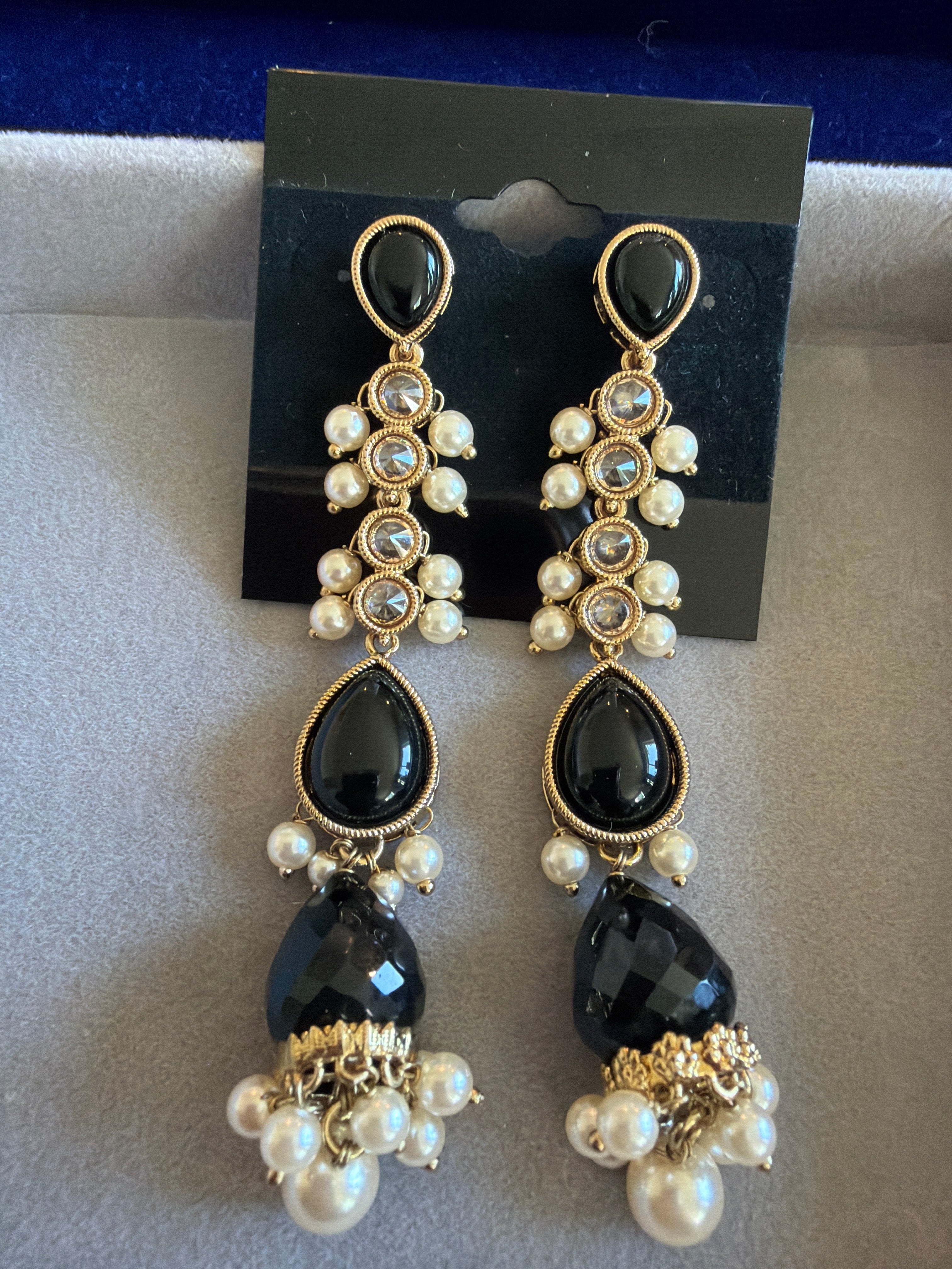 Kundan and Pearl mix earring